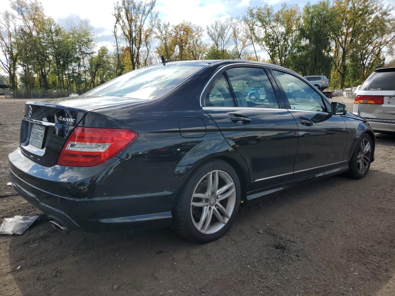 VIN WDDGF8AB5DR241099 2013 MERCEDES-BENZ C-CLASS no.3