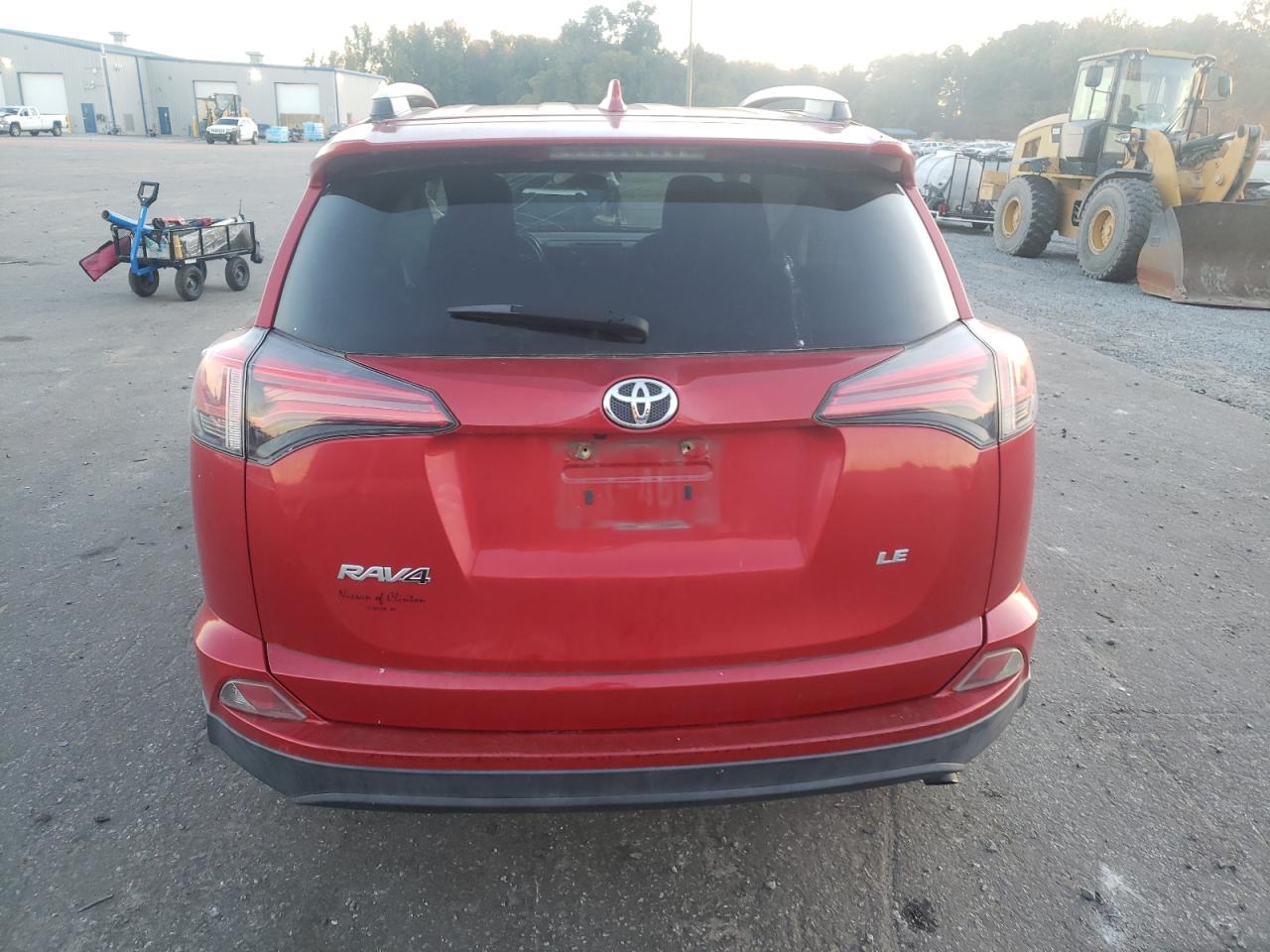 2T3ZFREV9GW237753 2016 Toyota Rav4 Le