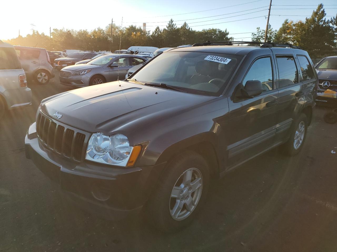 2005 Jeep Grand Cherokee - Image 1