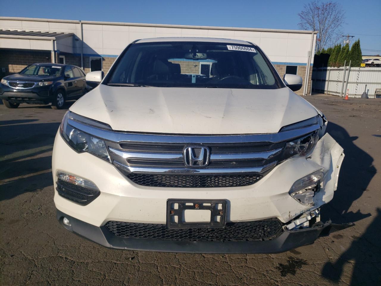 2018 Honda Pilot - Image 5