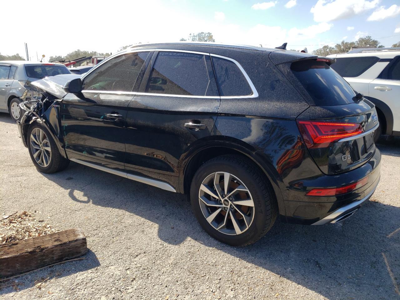 2023 Audi Q5 - Image 2