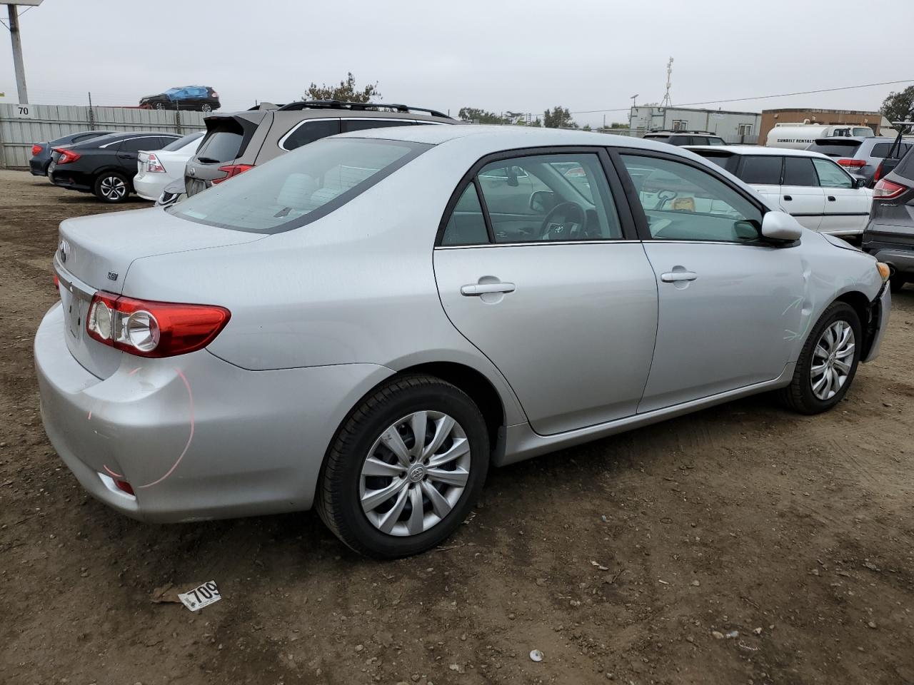 VIN 2T1BU4EEXDC972208 2013 TOYOTA COROLLA no.3