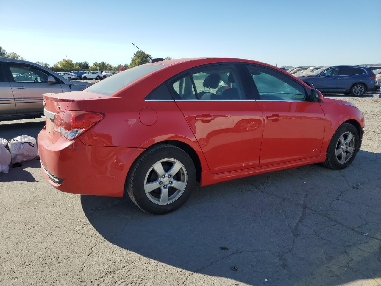 VIN 1G1PC5SB1F7164559 2015 CHEVROLET CRUZE no.3