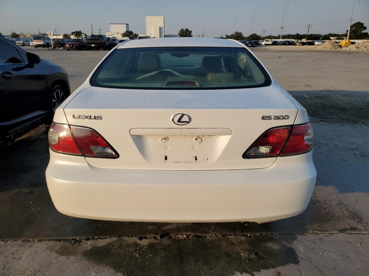 2002 Lexus Es 300 VIN: JTHBF30G725025567 Lot: 74907274