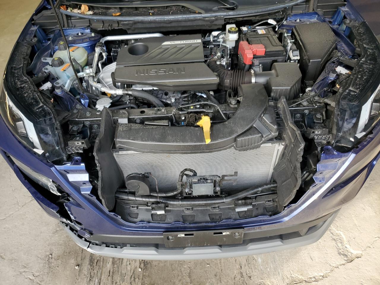 Фото: JN8BT3BB7PW358224 - 12