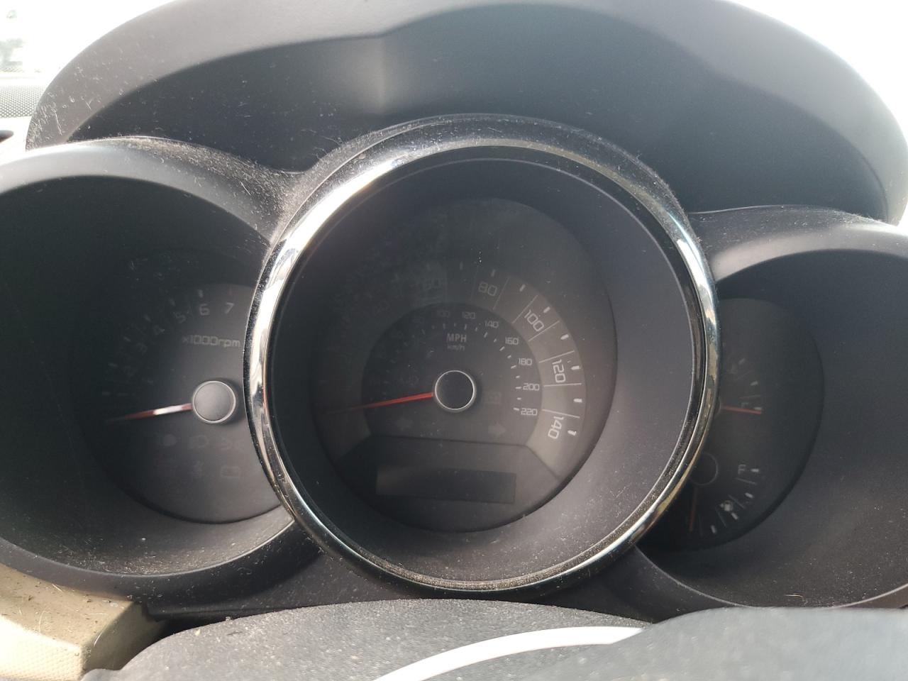 2011 Kia Soul + VIN: KNDJT2A27B7241961 Lot: 73948024