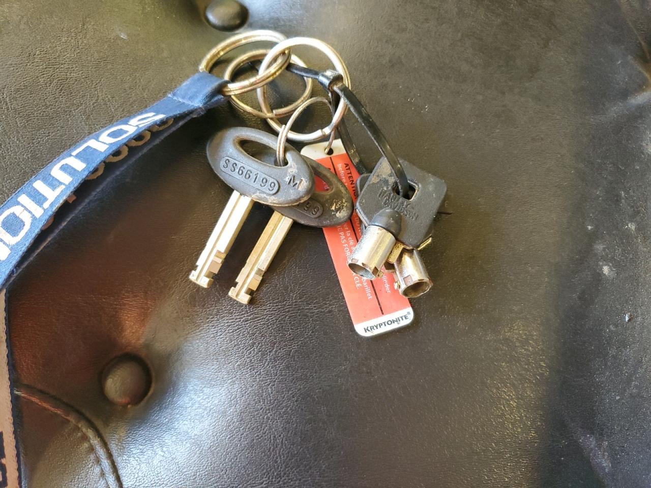 2004 Harley-Davidson Flhr VIN: 1HD1FDV154Y737759 Lot: 76741844