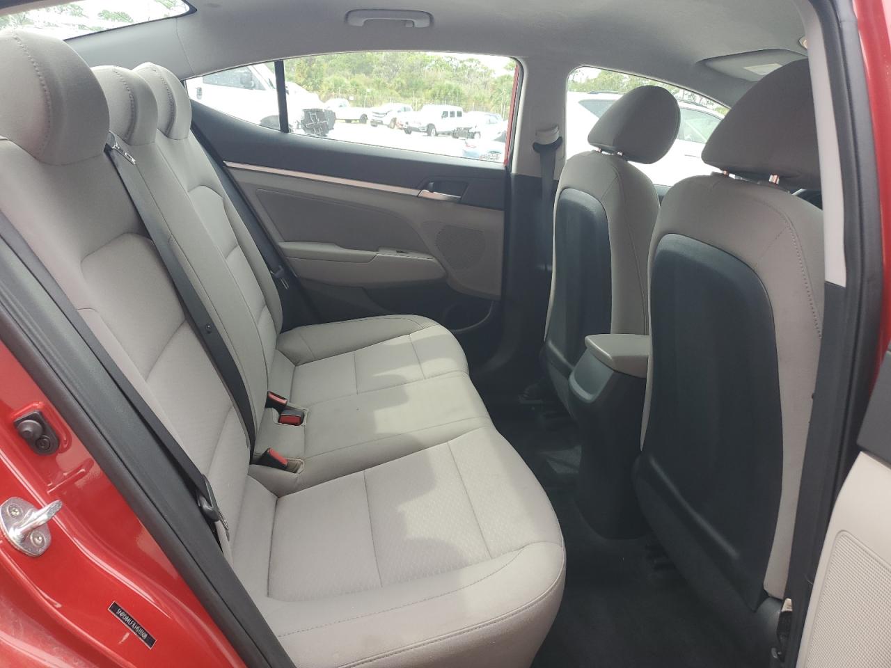 2020 Hyundai Elantra - Image 10