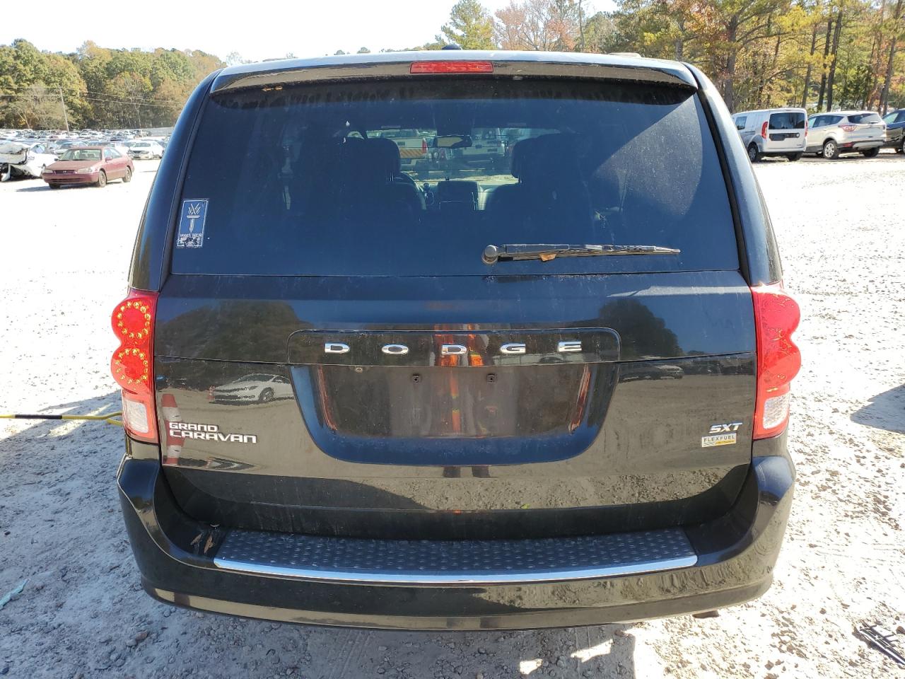 2017 Dodge Caravan - Image 6