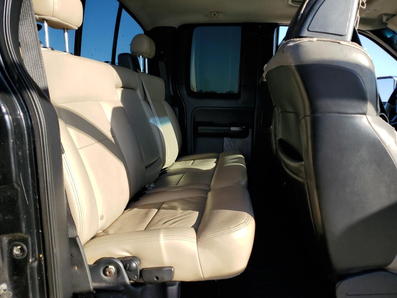 2005 Ford F-150 - Image 10