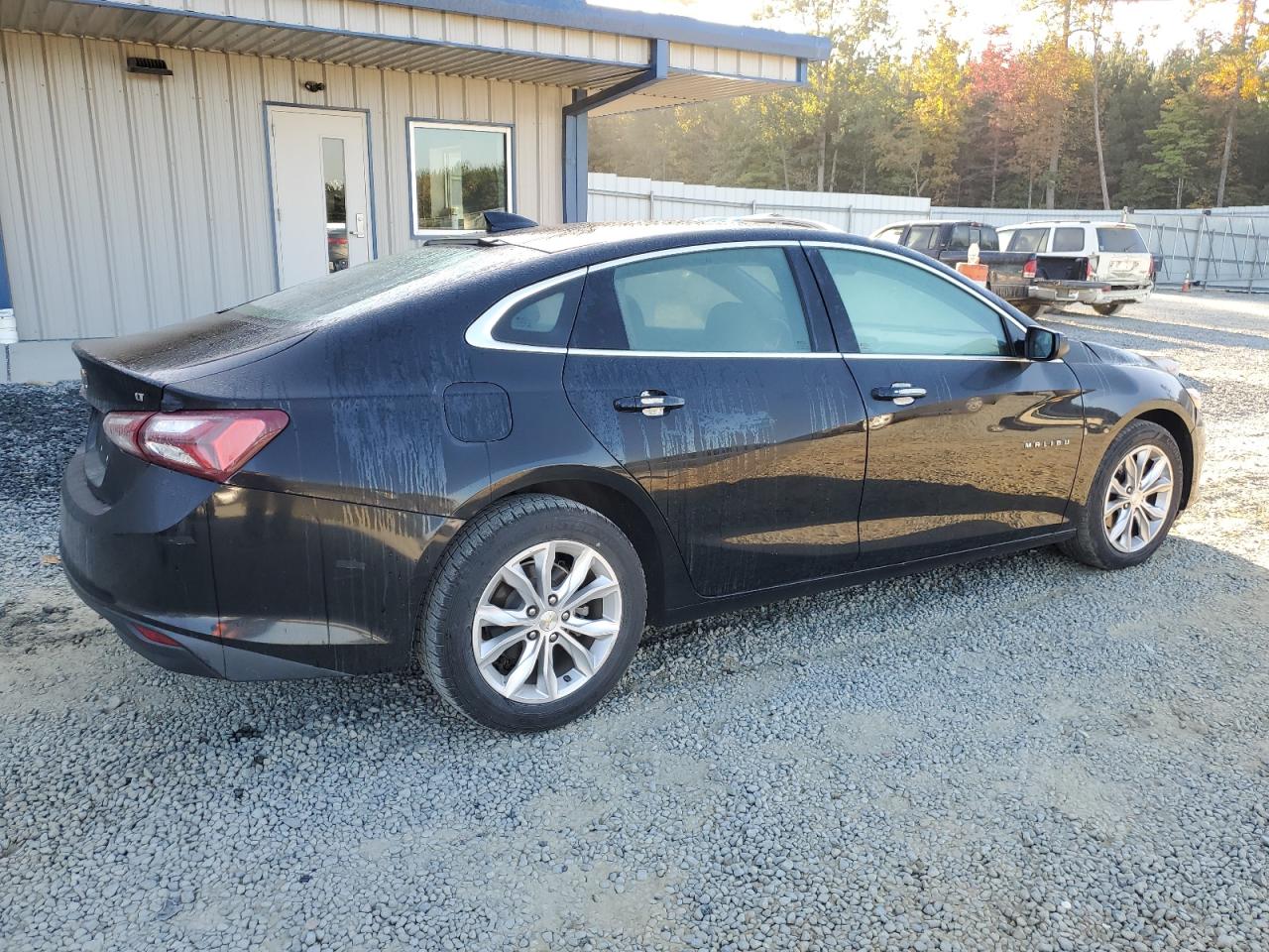 2020 Chevrolet Malibu - Image 3
