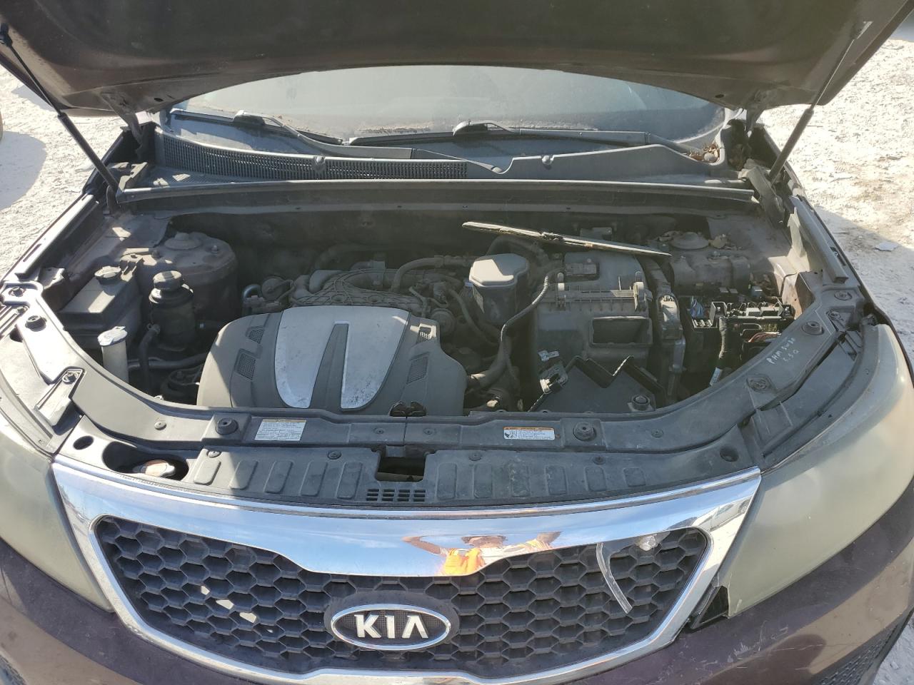 2011 Kia Sorento - Image 12