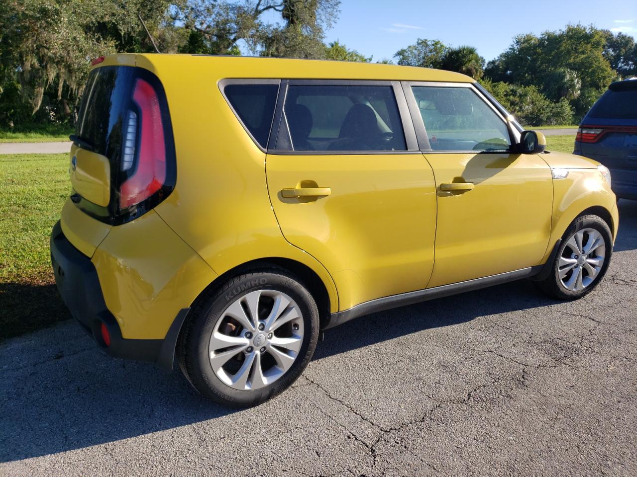 VIN KNDJP3A57F7190990 2015 KIA SOUL no.3