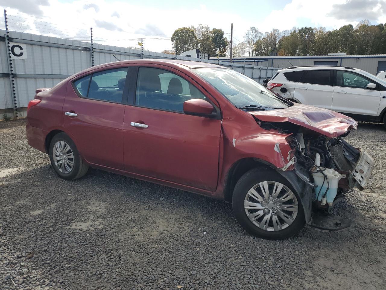 VIN 3N1CN7AP0JL823750 2018 NISSAN VERSA no.4