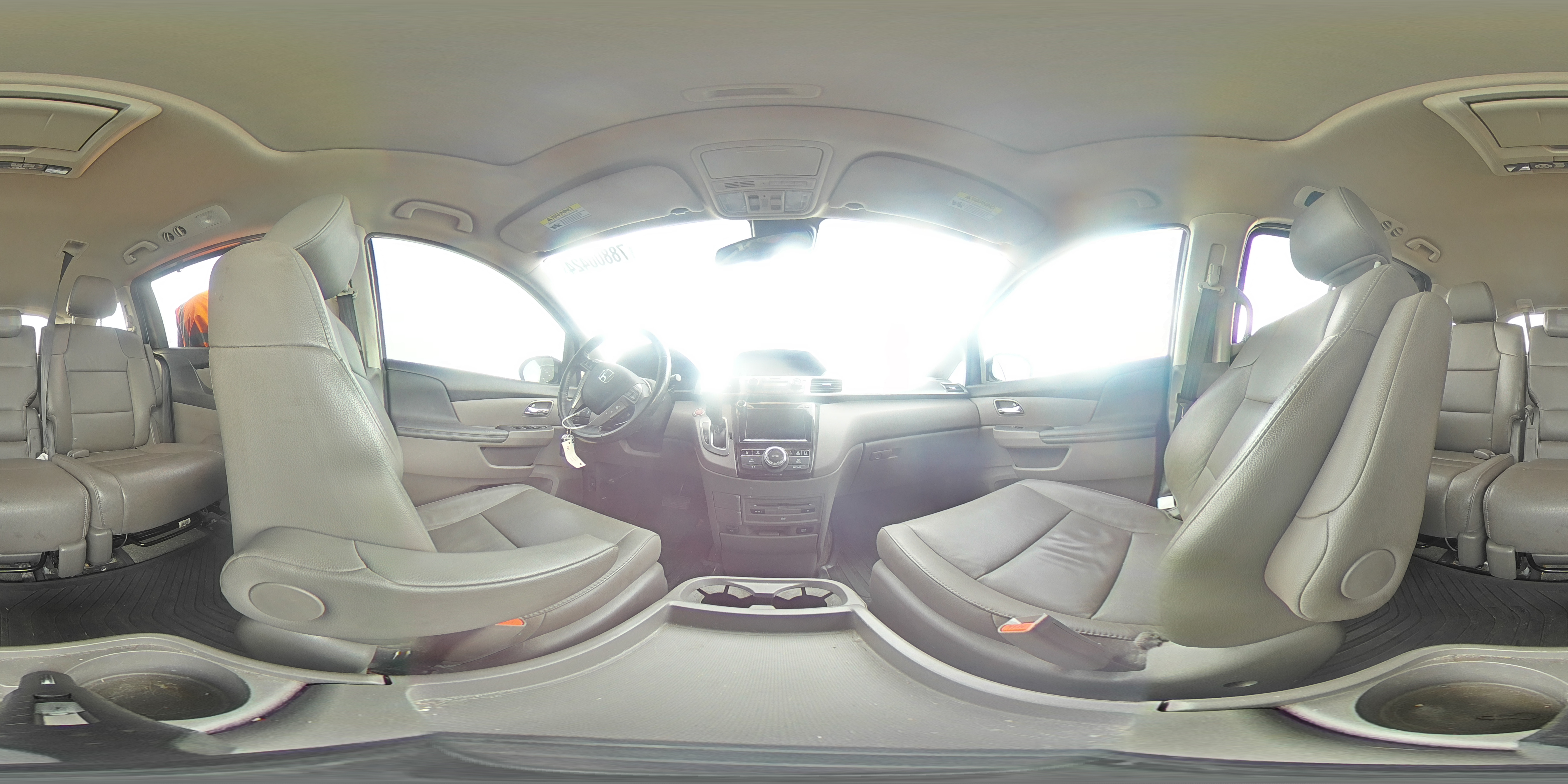 2014 Honda Odyssey - Image 14