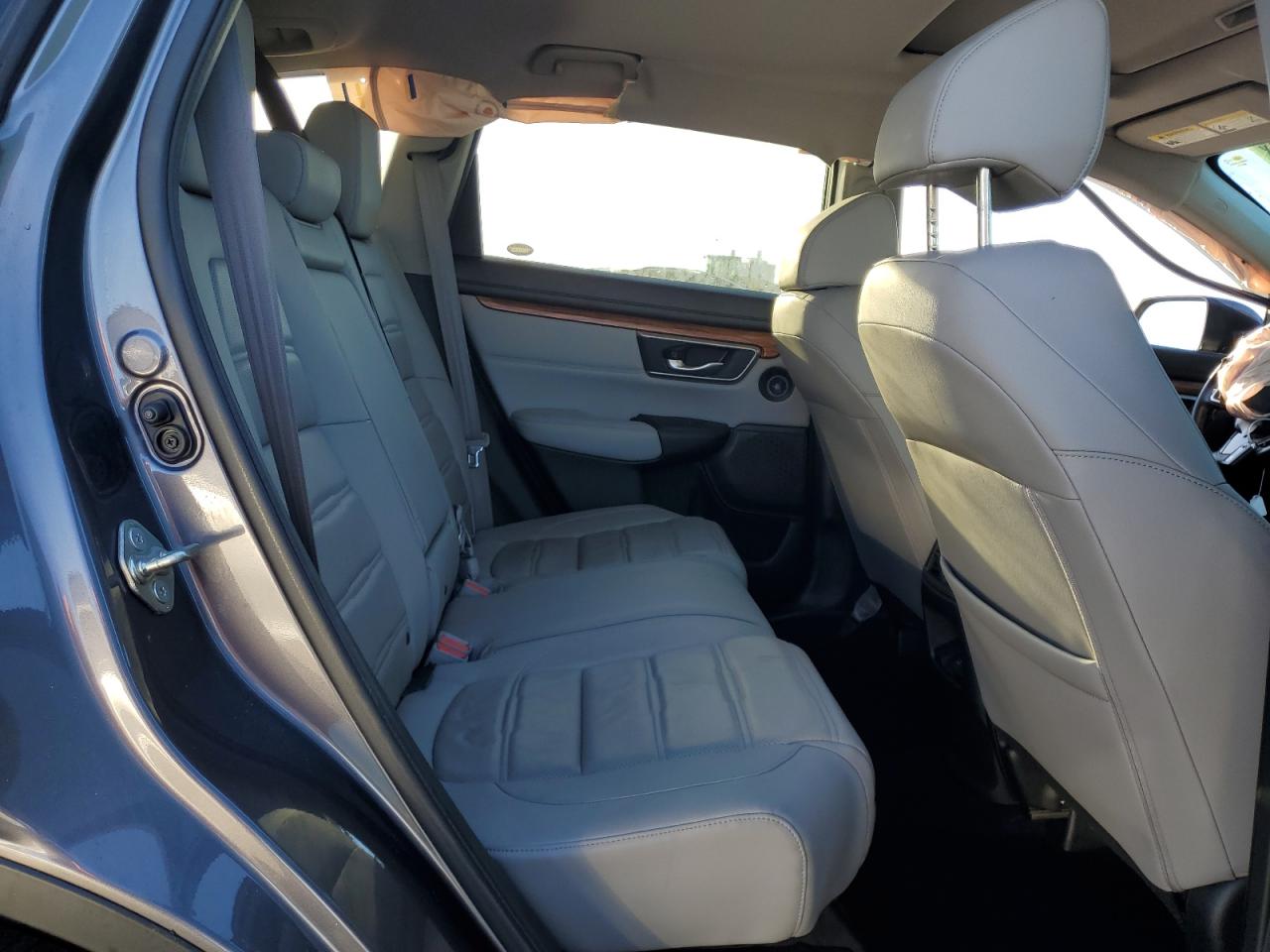 2017 Honda CR-V - Image 11