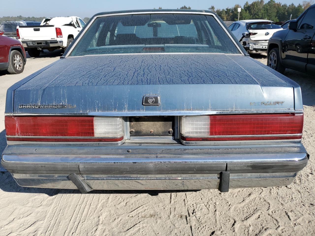 1988 Mercury Grand Marquis Gs VIN: 2MEBM74F1JX664779 Lot: 76826594