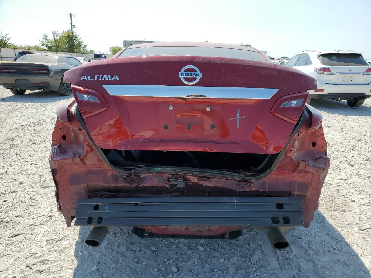 2018 Nissan Altima 2.5 VIN: 1N4AL3AP3JC174028 Lot: 73592404