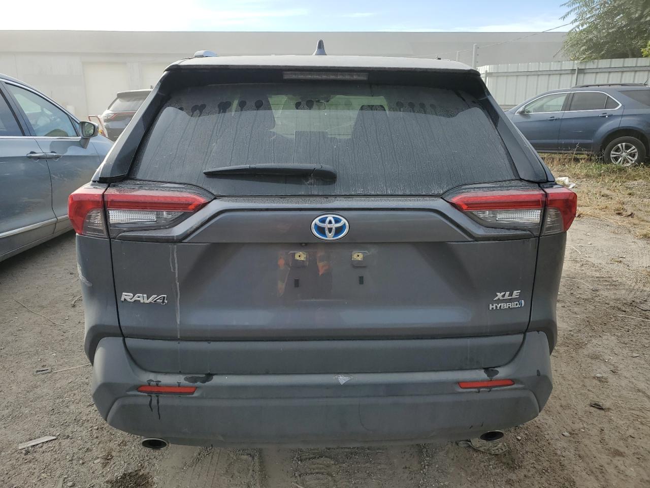 JTMB6RFV7RD123024 2024 Toyota Rav4 Xle Premium
