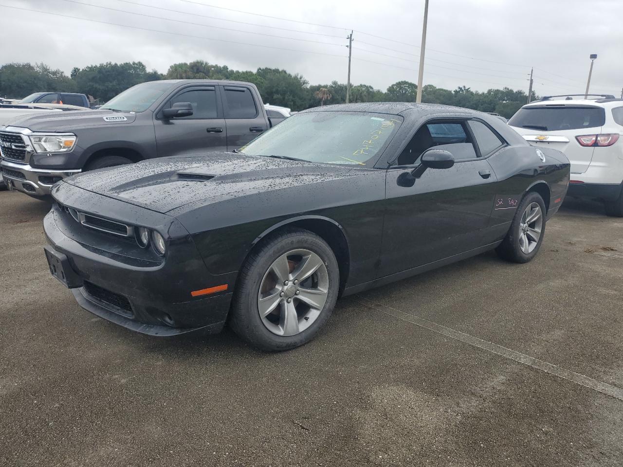 VIN 2C3CDZAG6FH822277 2015 DODGE CHALLENGER no.1