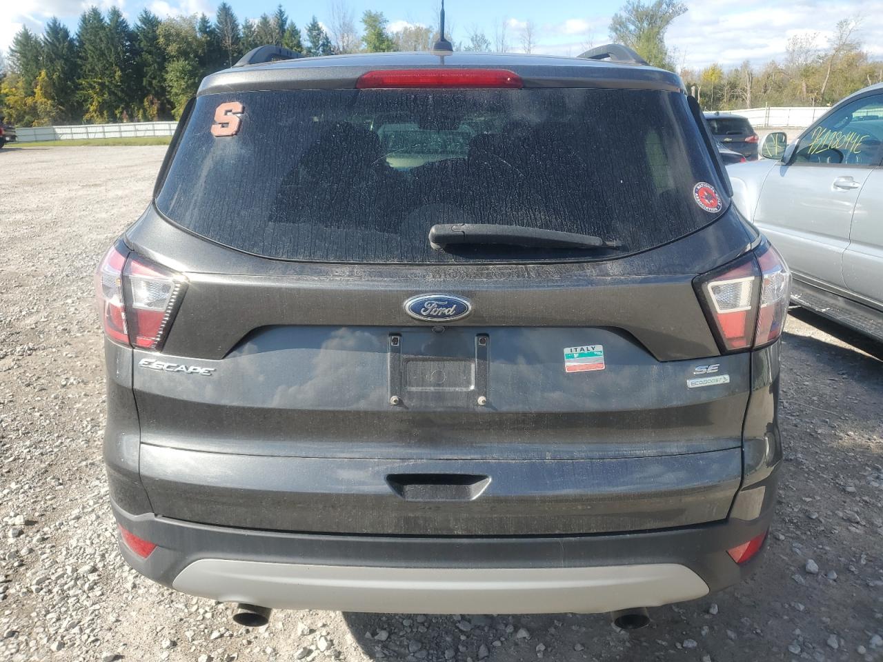 2018 Ford Escape Se VIN: 1FMCU0GD8JUC85403 Lot: 75070714