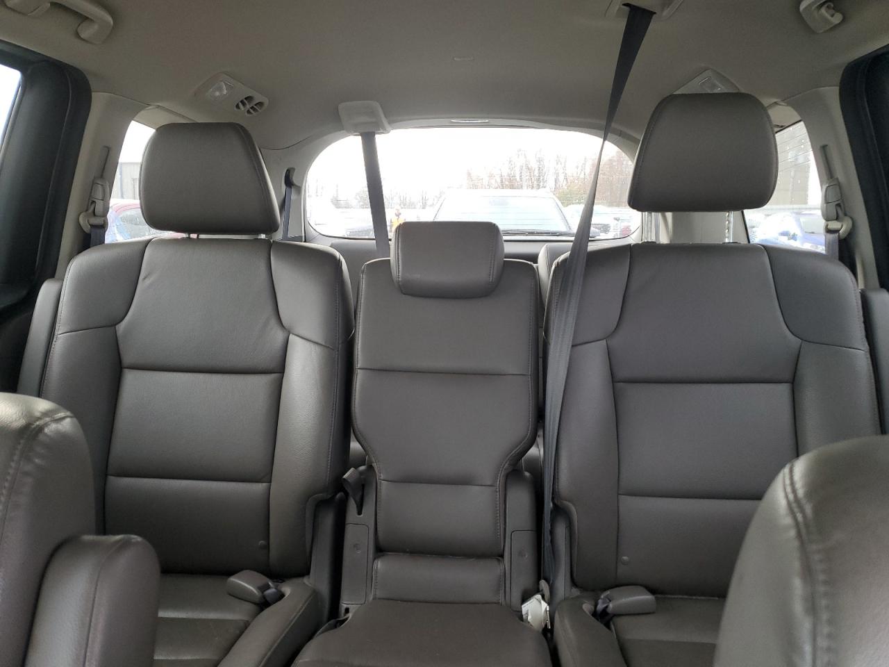 2014 Honda Odyssey - Image 10