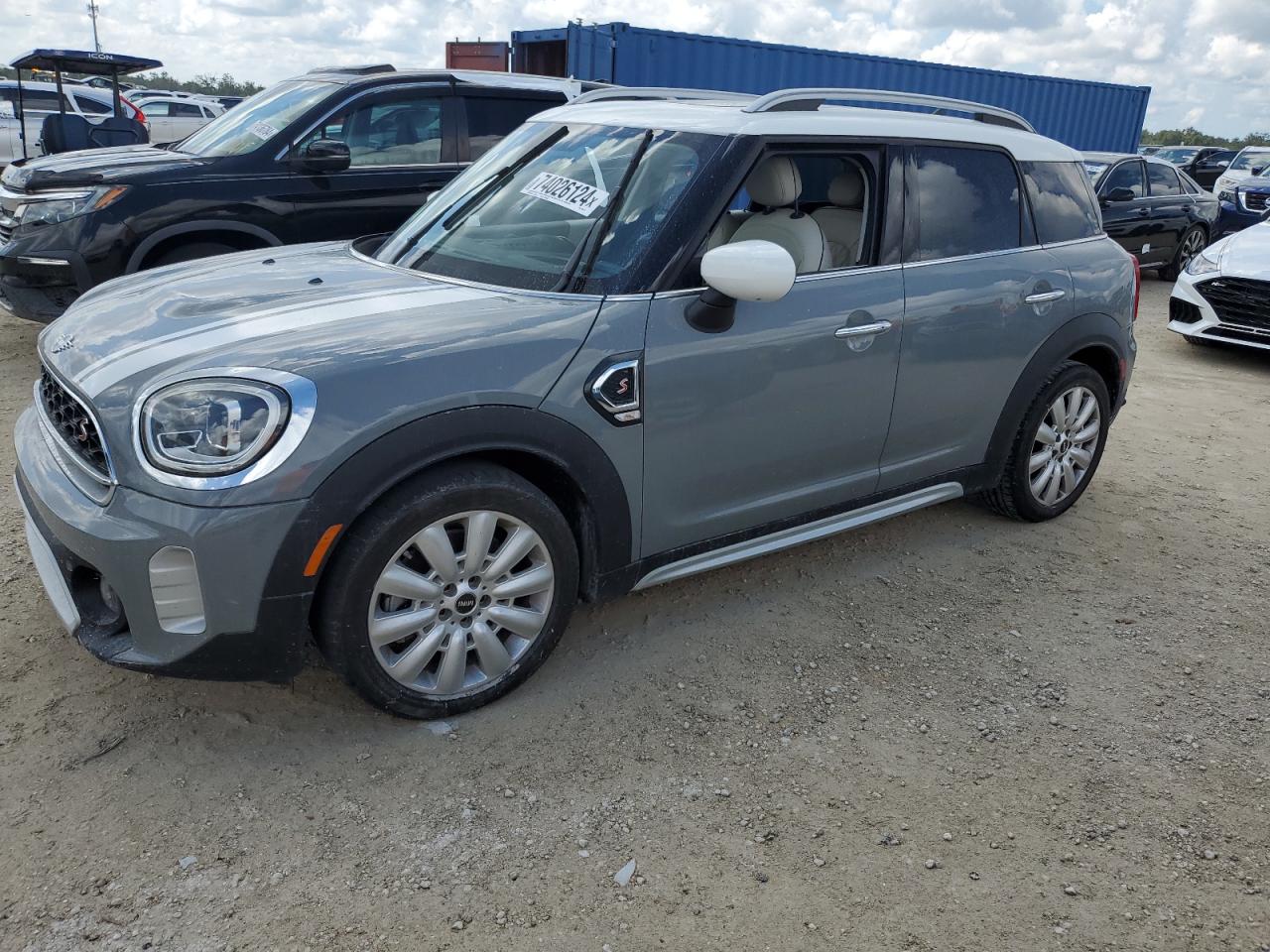 2021 MINI Cooper - Image 1