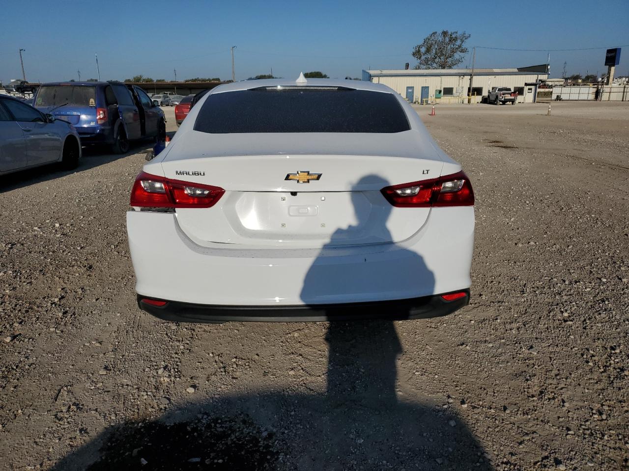 2023 Chevrolet Malibu - Image 6
