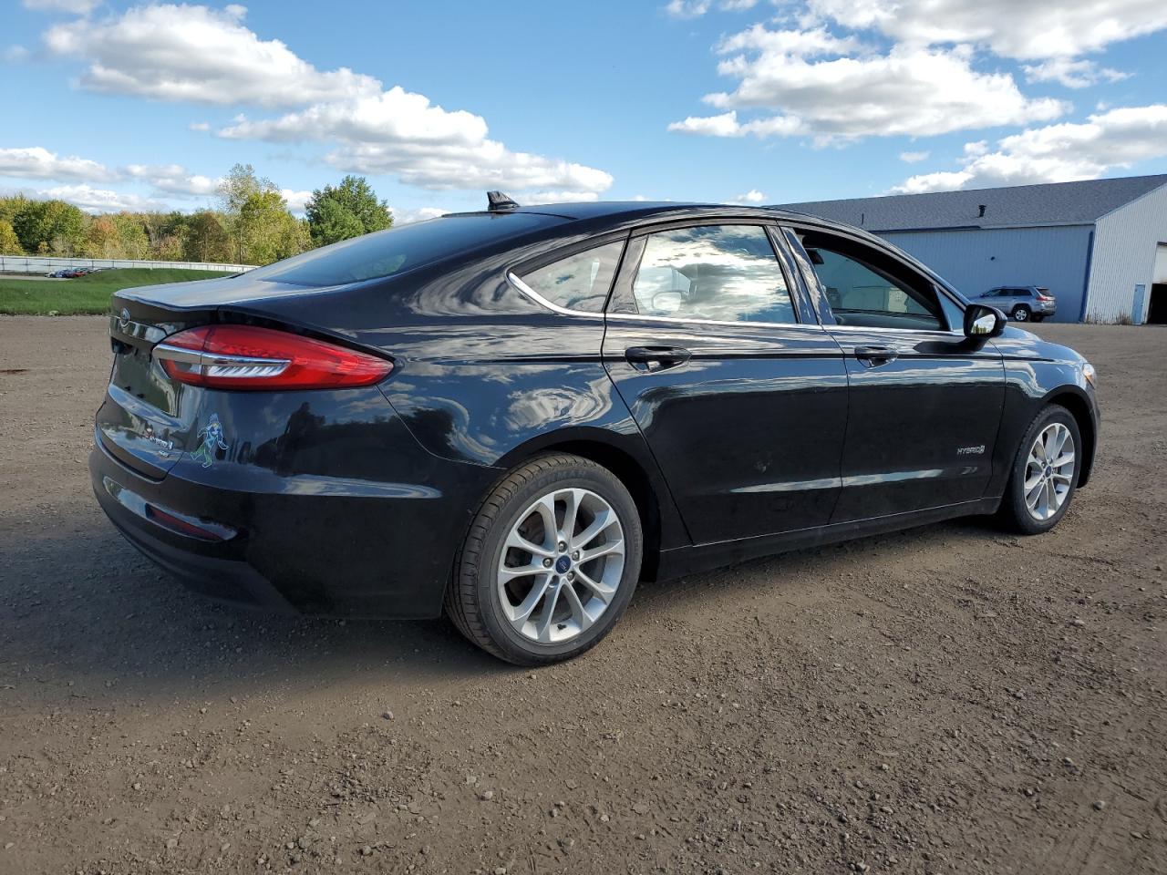 2019 Ford Fusion - Image 3