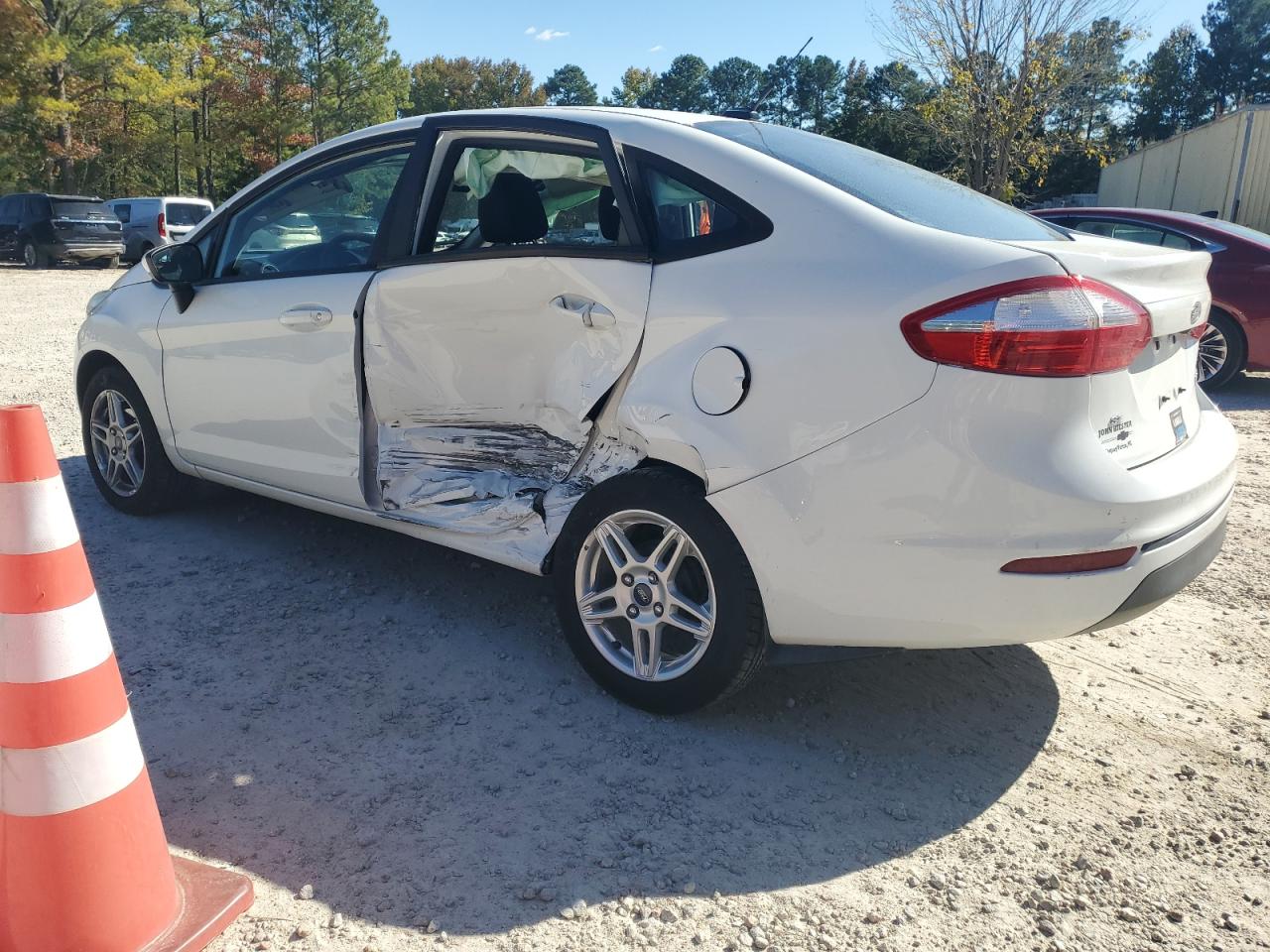 2019 Ford Fiesta - Image 2
