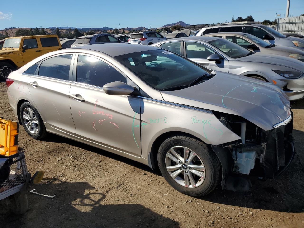 2011 Hyundai Sonata - Image 4