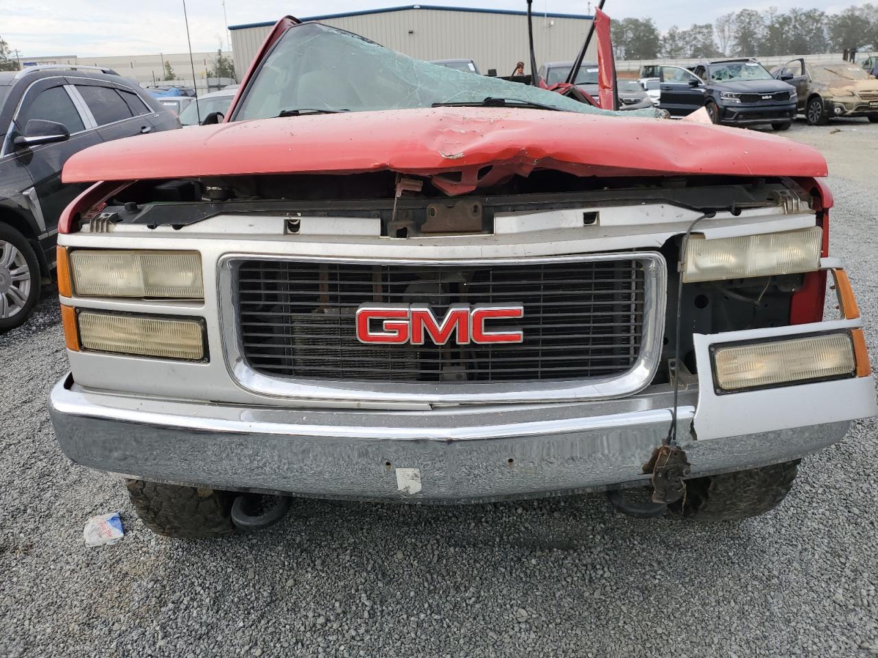 1999 GMC Sierra K1500 VIN: 1GTEK19R3XR511778 Lot: 74724244