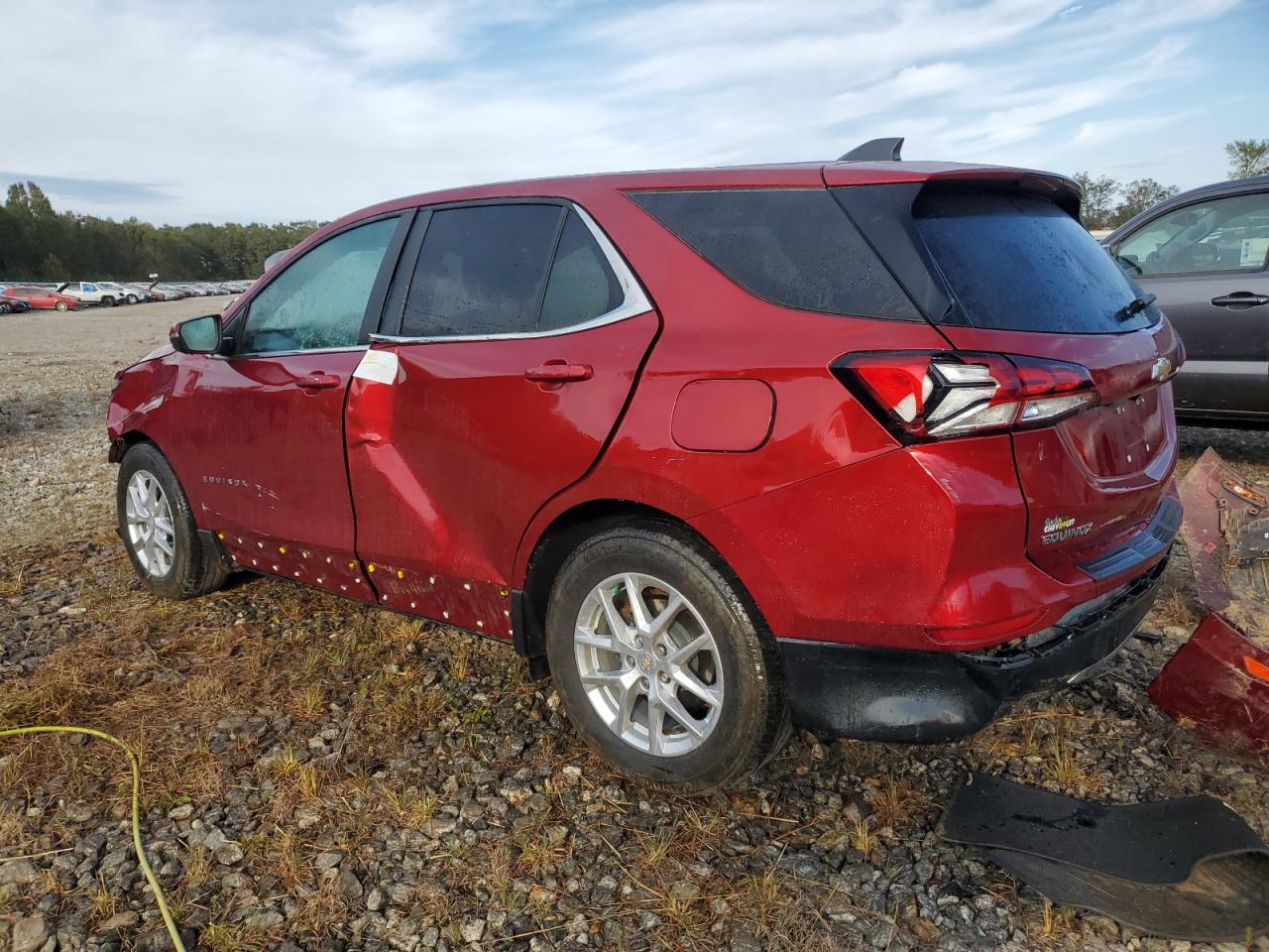 2023 Chevrolet Equinox - Image 2