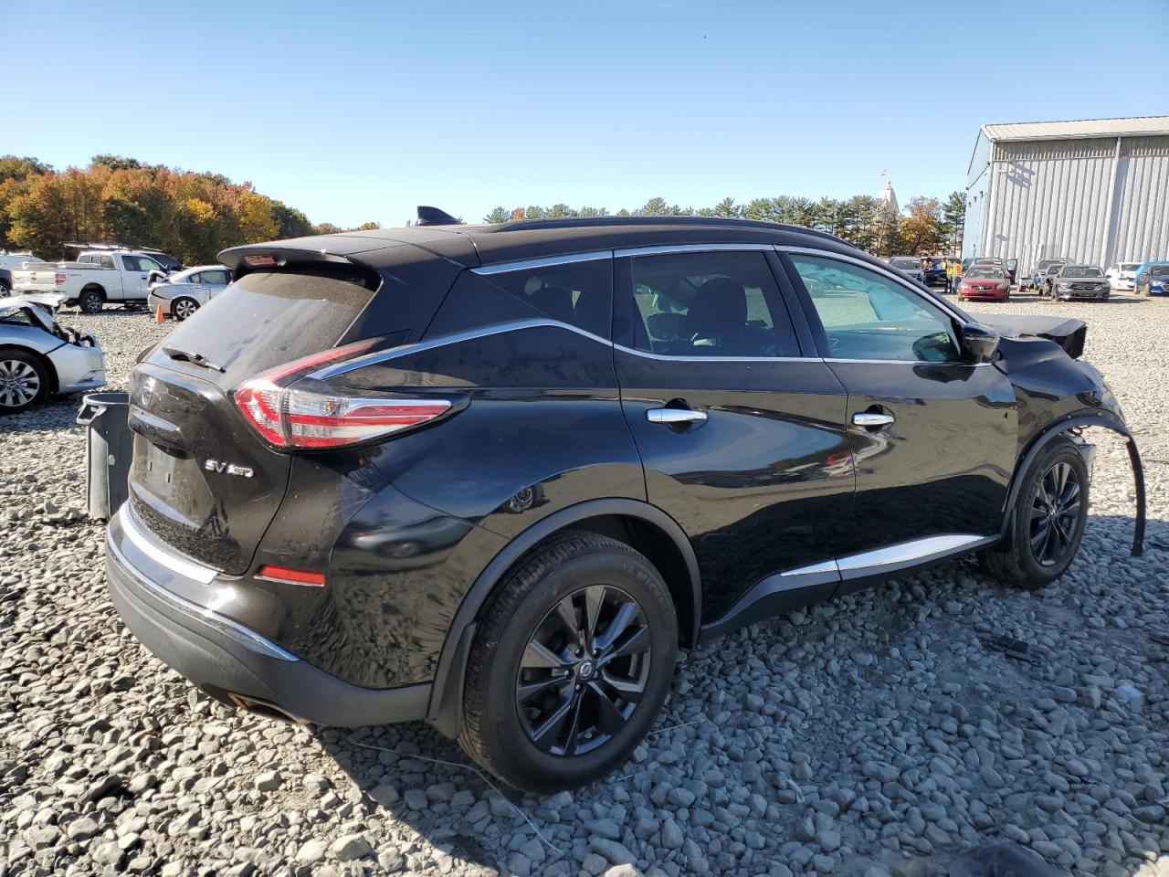 2017 Nissan Murano - Image 3