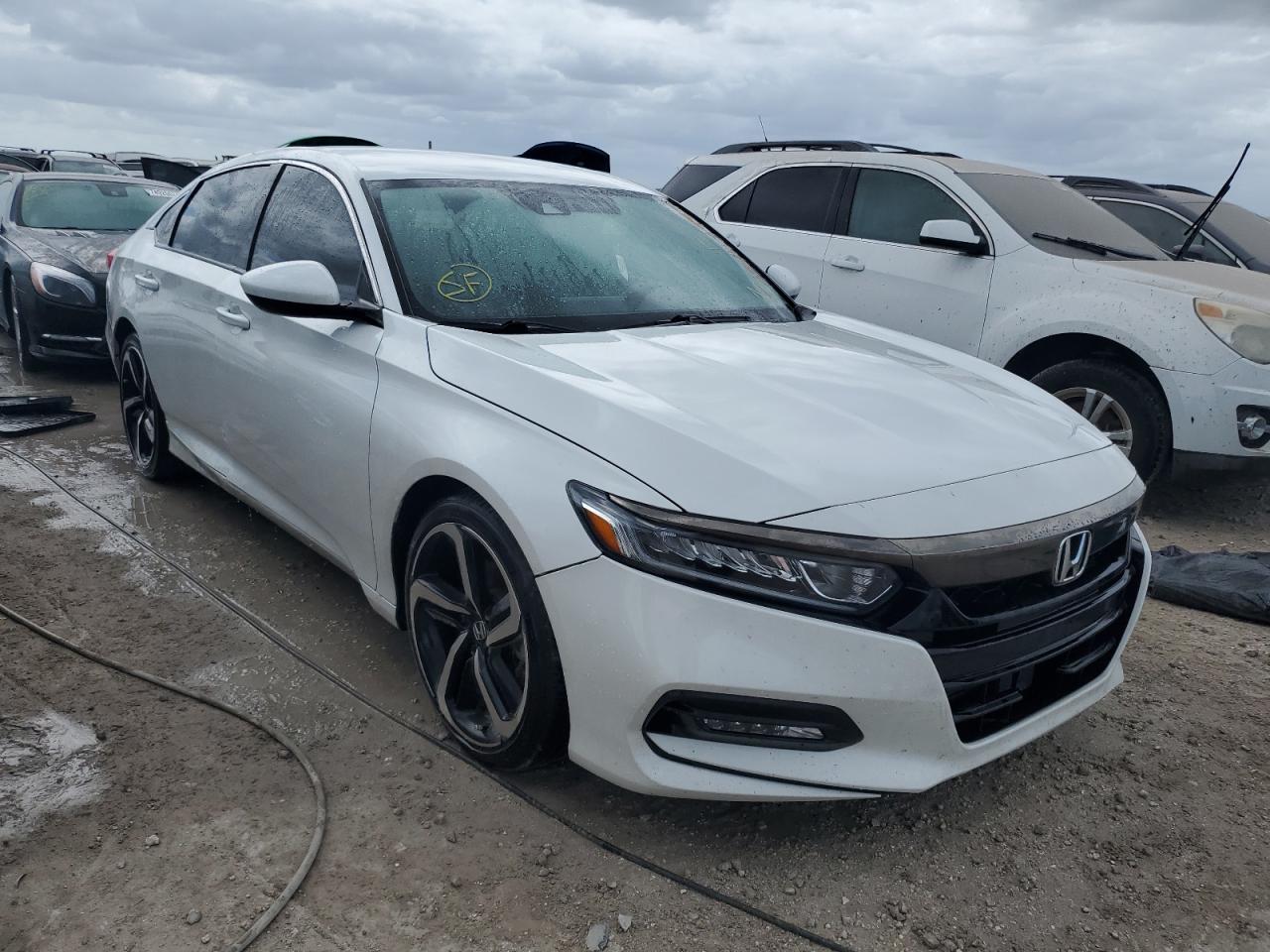 VIN 1HGCV1F39LA136696 2020 HONDA ACCORD no.4