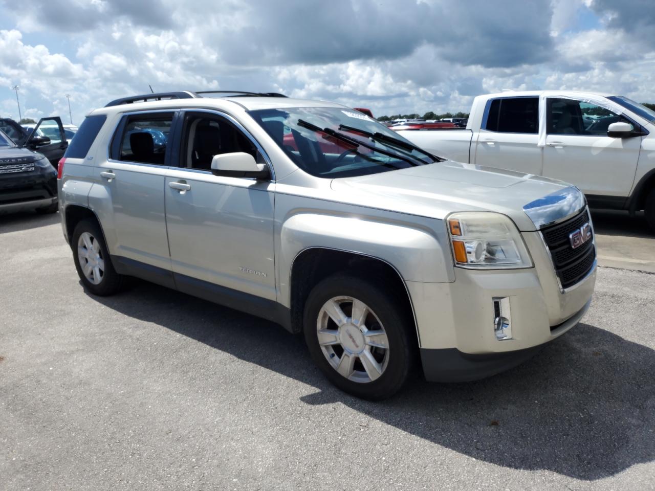 2013 GMC Terrain - Image 4
