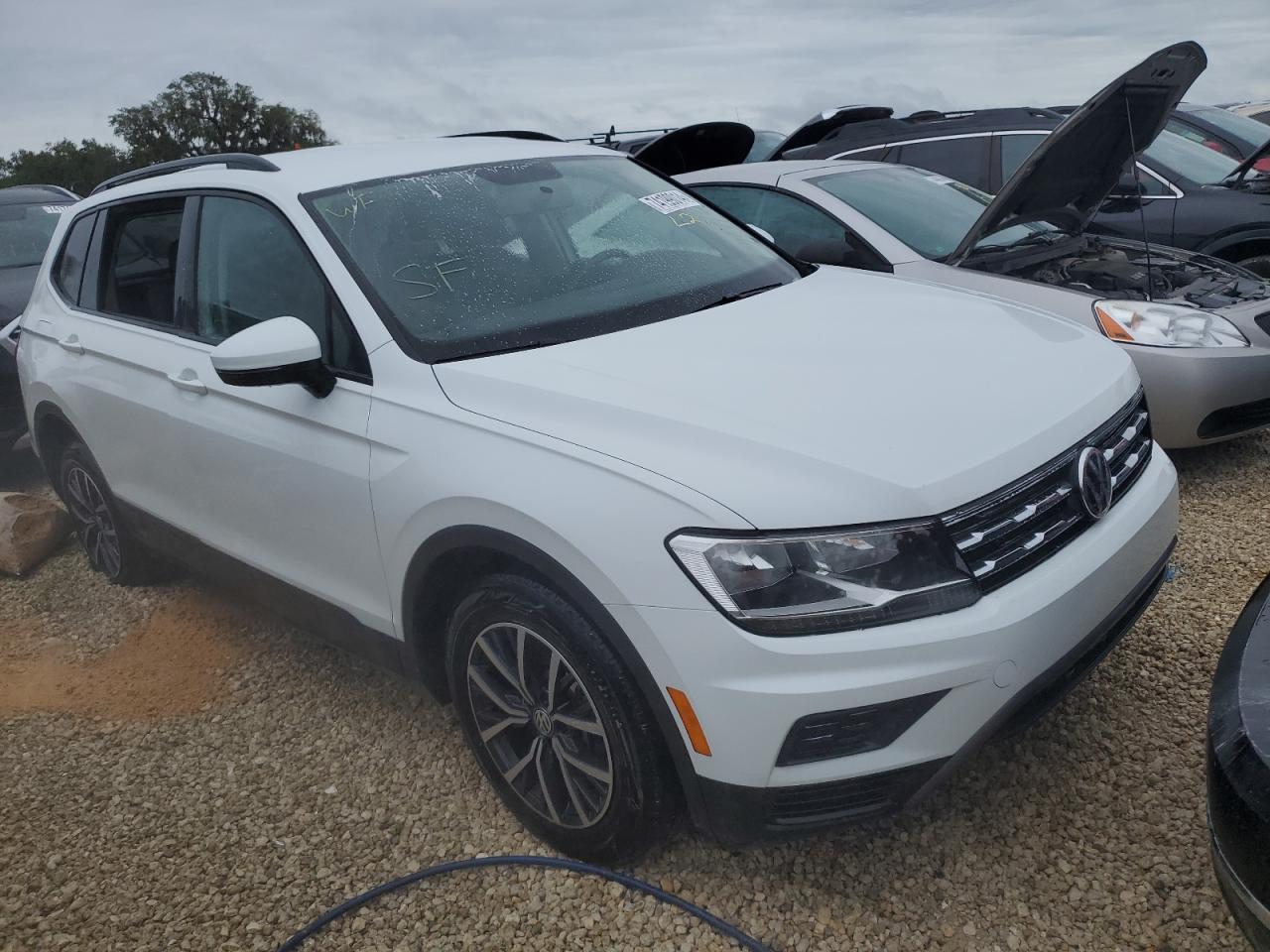 2021 Volkswagen Tiguan - Image 4
