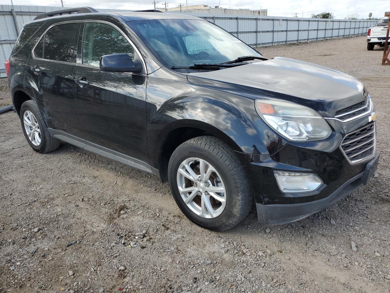 2016 Chevrolet Equinox - Image 4
