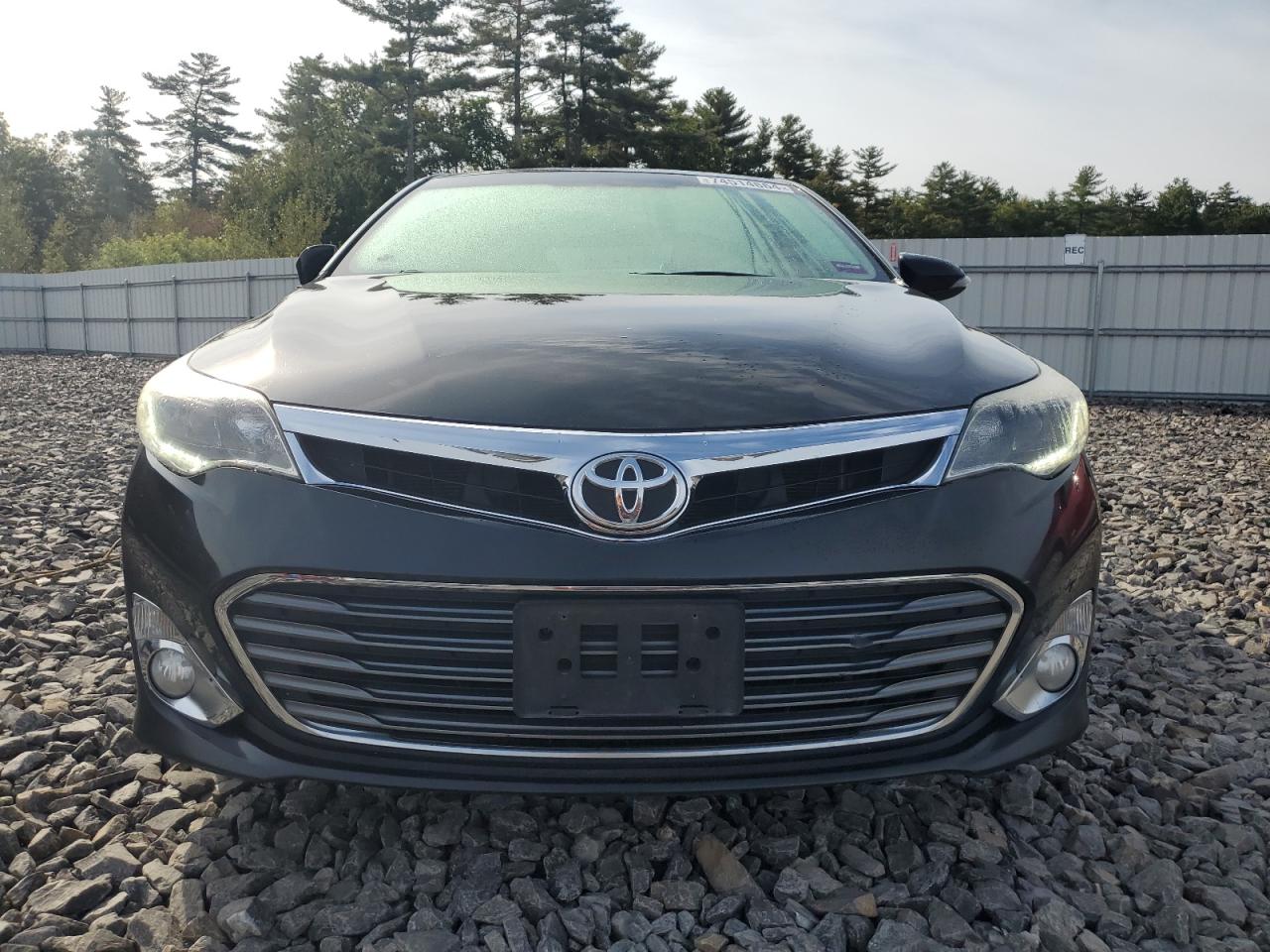 2015 Toyota Avalon - Image 5