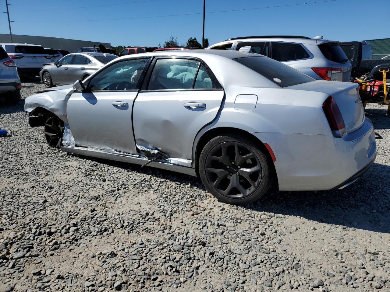 2021 Chrysler 300 - Image 2