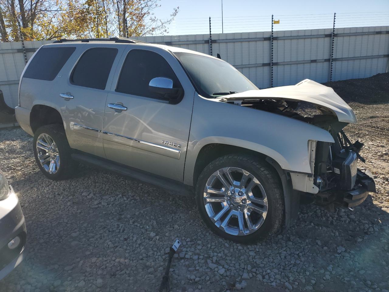 2014 Chevrolet Tahoe - Image 4