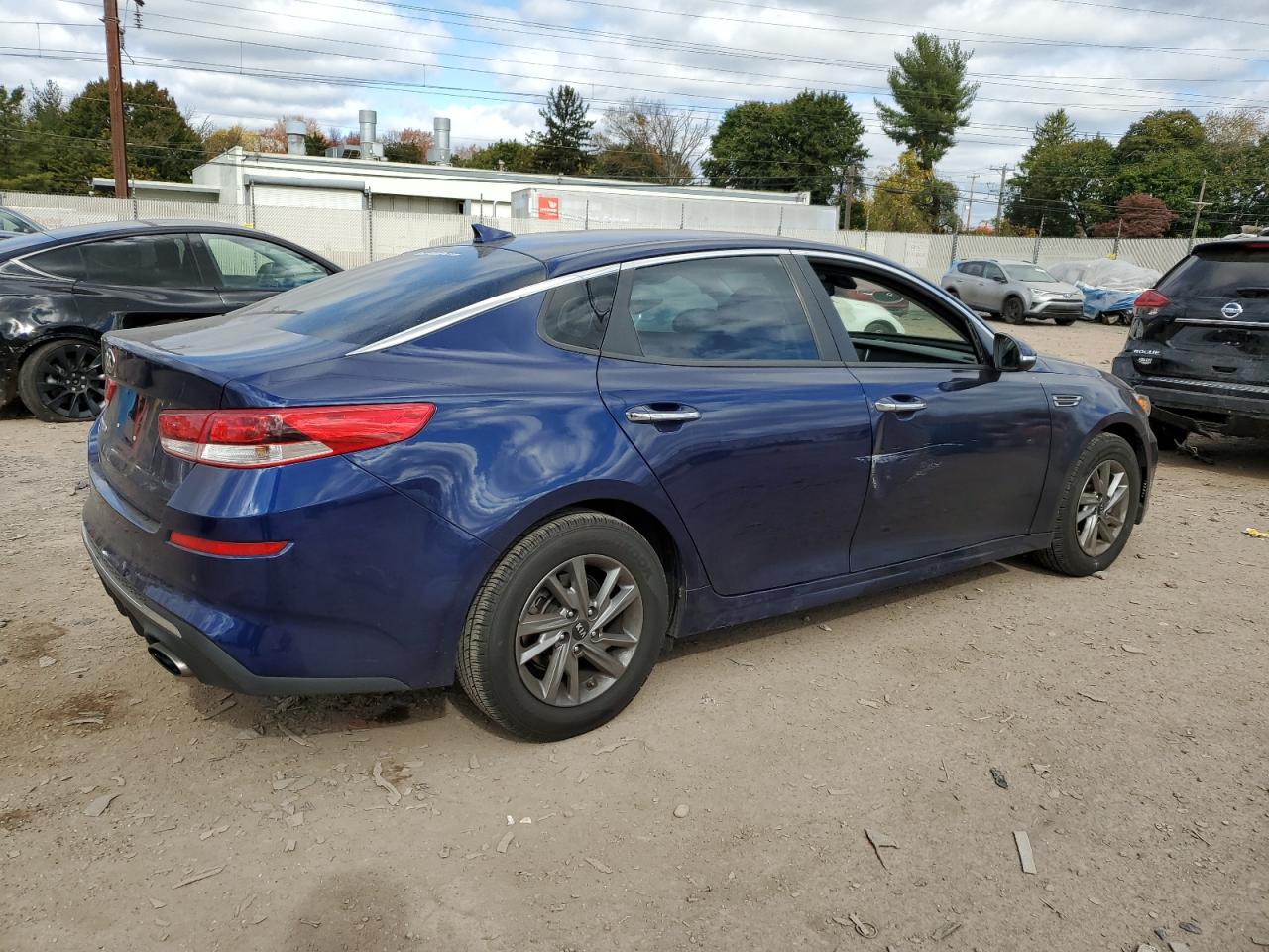 2019 Kia Optima - Image 3