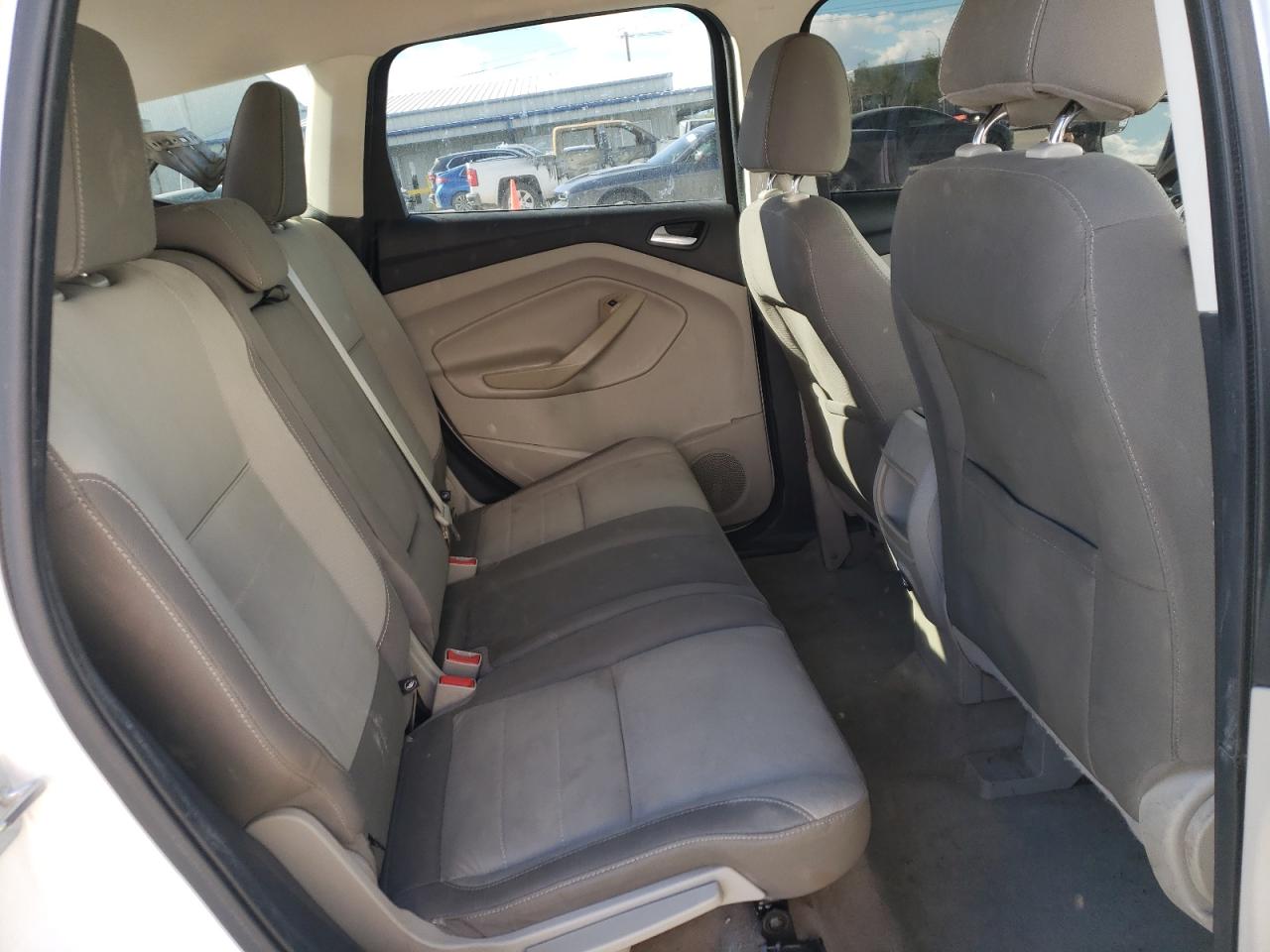 2015 Ford Escape - Image 10