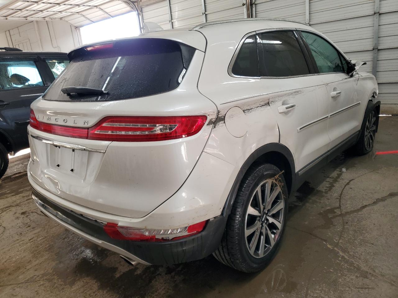 5LMCJ3C93KUL52175 2019 Lincoln Mkc Reserve