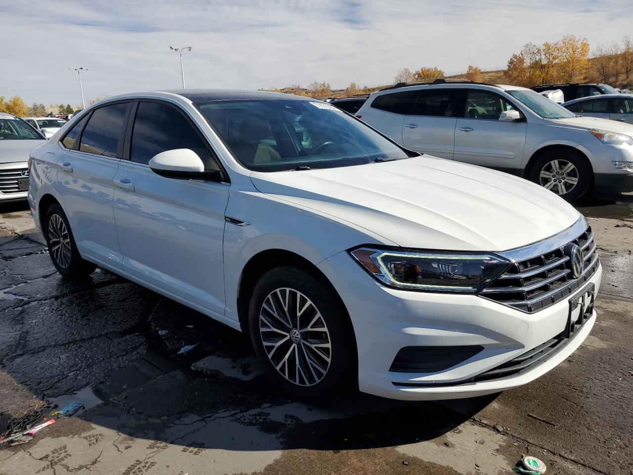 2019 Volkswagen Jetta - Image 4