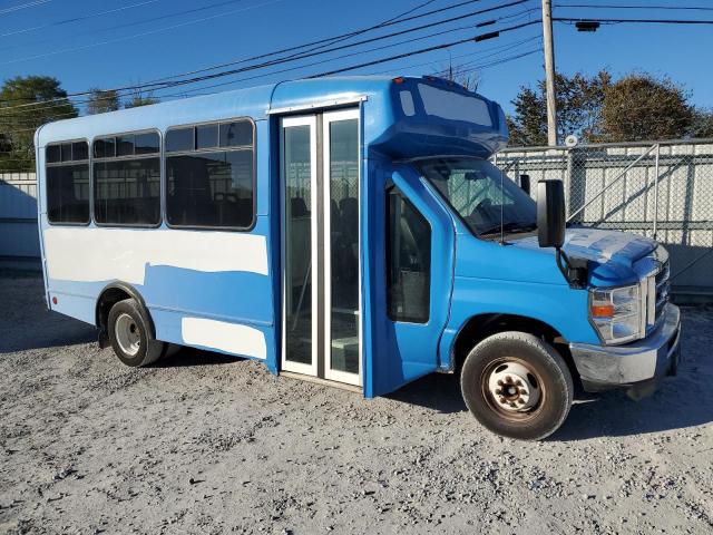 2017 Ford Econoline E350 Super Duty Cutaway Van