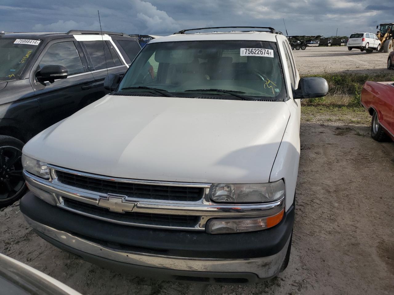 2001 Chevrolet Suburban - Image 5