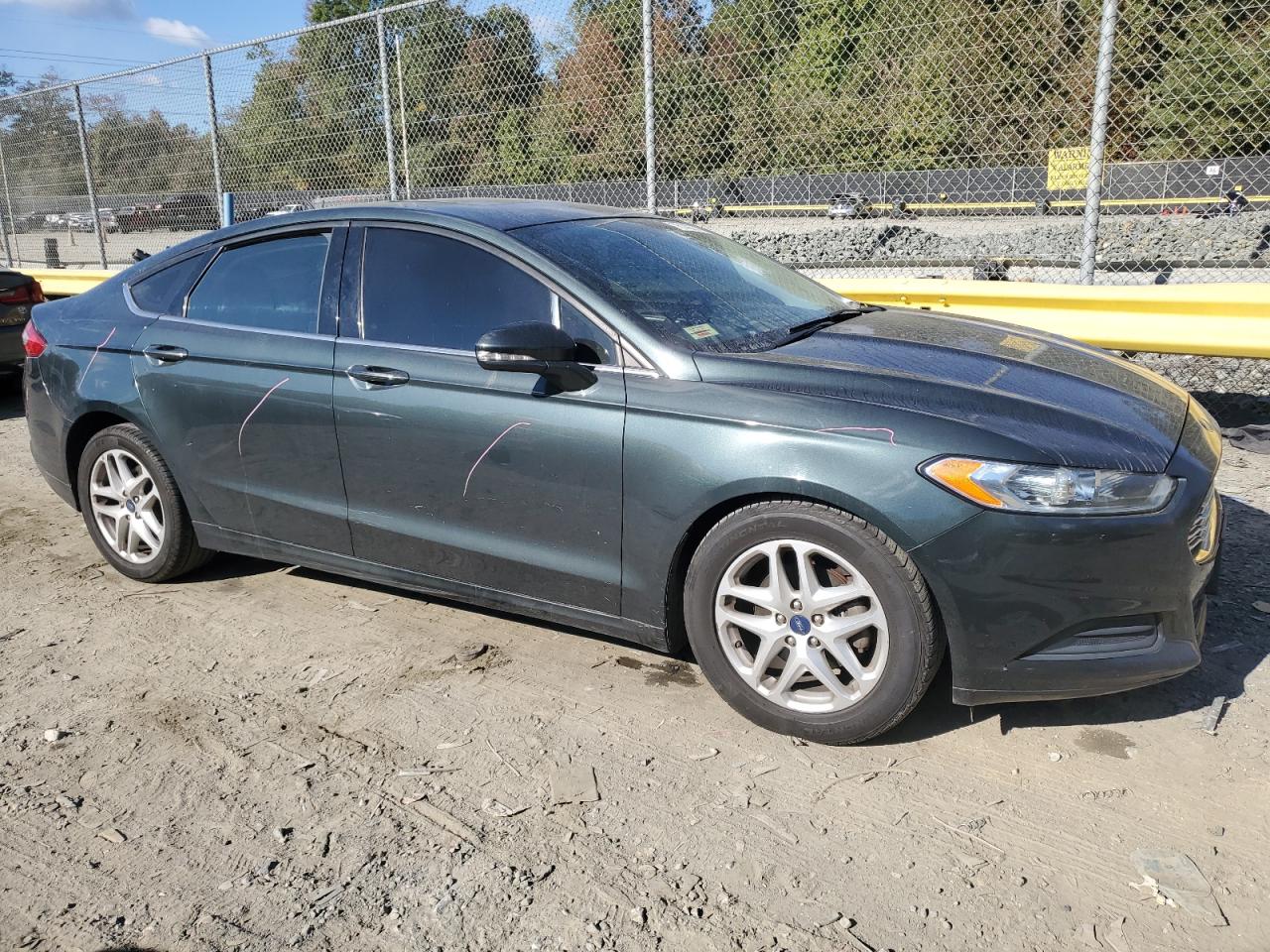 2016 Ford Fusion - Image 4