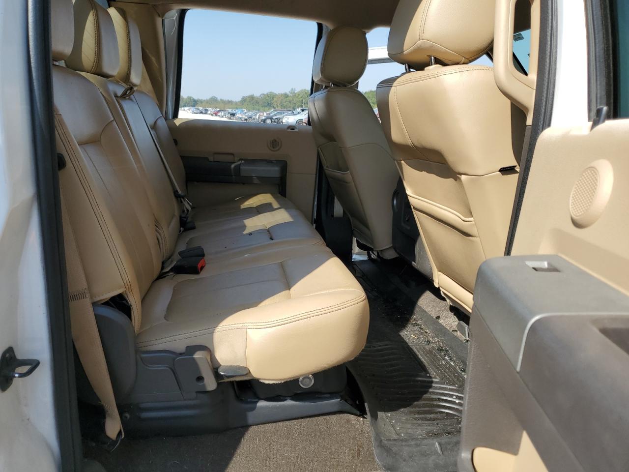 2012 Ford F250 - Image 10