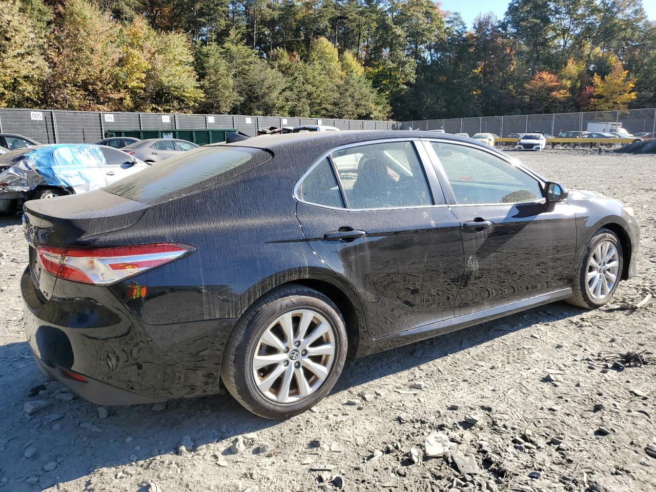 2018 Toyota Camry - Image 3